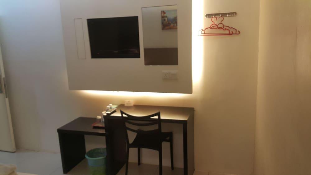 Best View Hotel Puchong Exterior photo