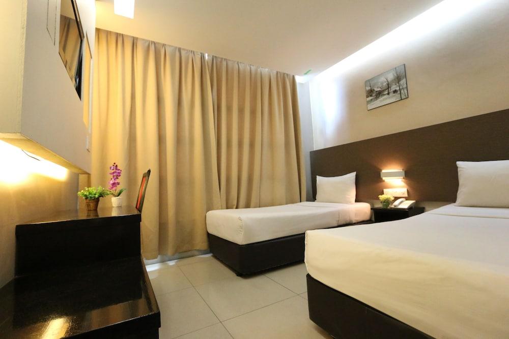 Best View Hotel Puchong Exterior photo